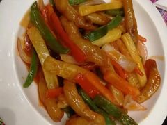 -香巴拉云南餐厅(华莱坞店)