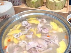 -烹然四季椰子鸡火锅(姚家园万象汇店)