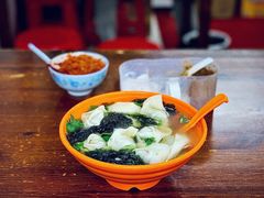 荠菜肉馄饨-阿麟馄饨(延长路店)