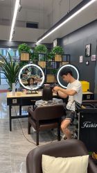 -藤野造型专业烫染接发
