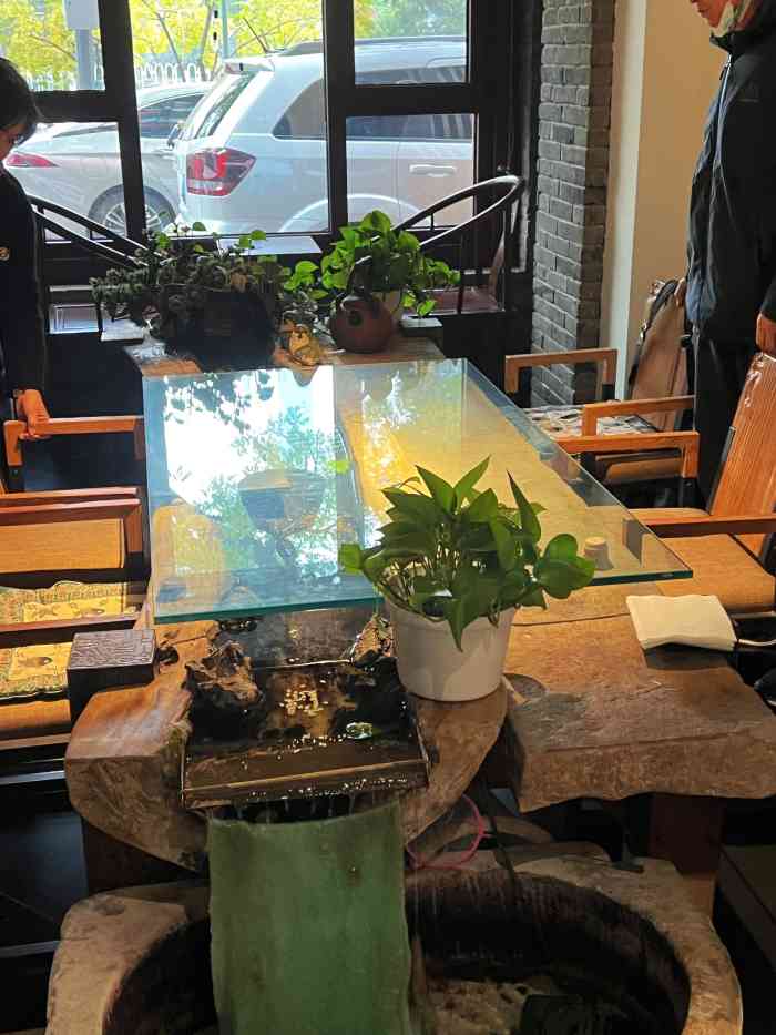 瓷气餐厅(车公庄西店)-"一天在这里吃了两顿[调皮]早饭火烧夹肉.