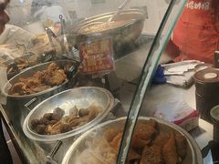 -柳州肥姨妈大骨螺蛳粉(沙河店)