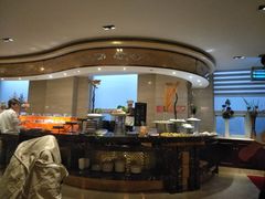 -润增大酒店自助餐厅