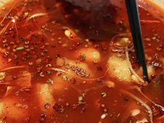 -渝是乎酸菜鱼·川渝小炒(新世界百货望京店)