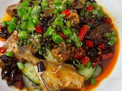 干烧耗儿鱼-洪霞餐馆