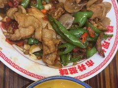 -山城欢现炒食堂(上海城店)