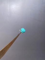 -灵彩珠宝(朗香街店)