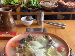 -阿婆情腊排骨火锅(金虹路店)