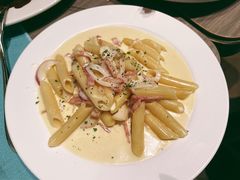-上海世茂皇家艾美酒店