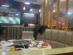 -尚品海鲜肥牛自助火锅(湖明店)