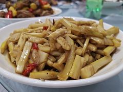 南山小笋-天乐农家鱼头王(天目湖店)