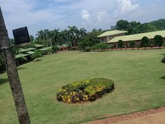 -侯臣咖啡文化村