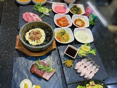 -木槿花韩式炭烤·熟成肉工坊(孙文东路店)