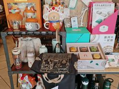 零售区-星巴克(广州番禺钻汇广场分店)