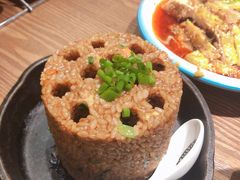 蜂窝炒饭-山城外·非遗酸菜鱼(财富中心店)
