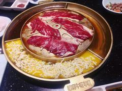 -猪啊牛呀羊啊铜盘烤肉(正大广场店)