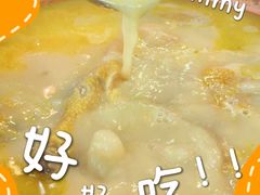 -鲜入围煮花胶鸡海鲜火锅