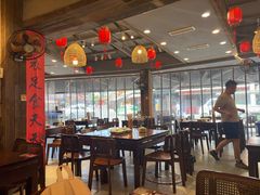 -谢老五跷脚牛肉·非遗传承店
