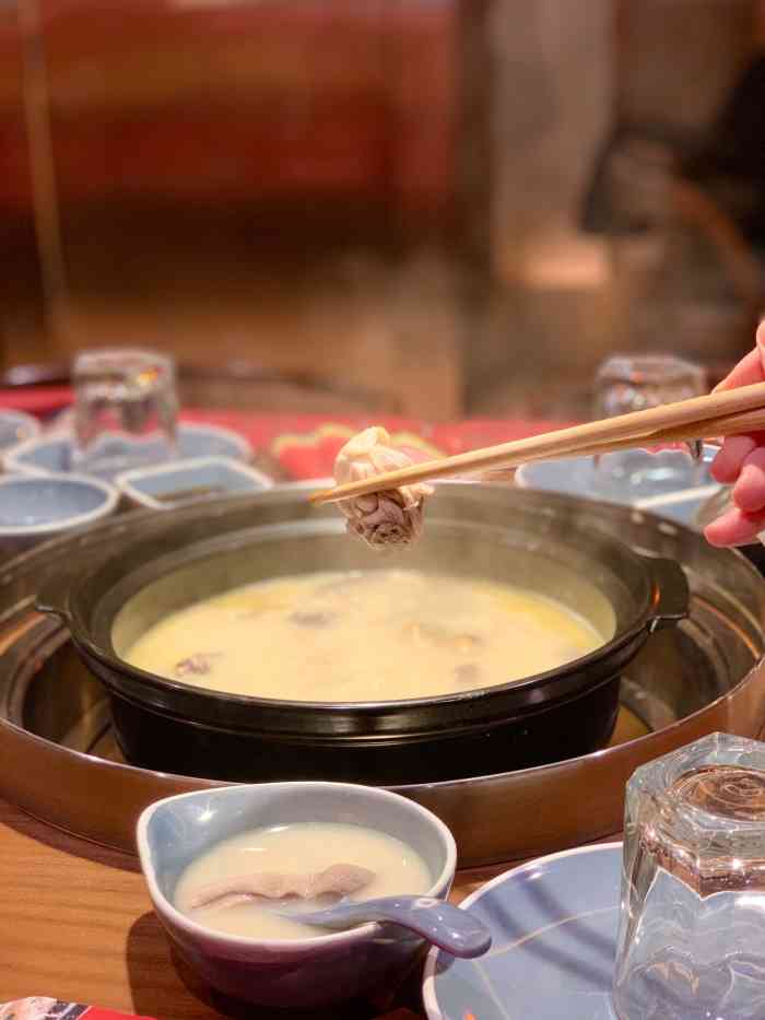 捞神汤物料理(远洋乐堤港店)