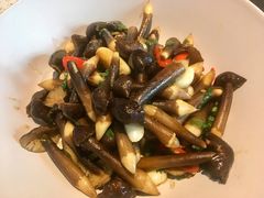 炒小黑鸡枞-半山腰·云南菜(侨福芳草地店)