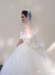 -上海彩妆秀摄影设计有限公司