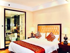 -锦龙国际酒店(天津奥体中心华苑地铁站店)