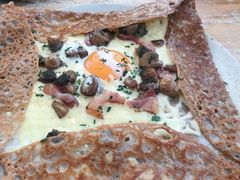 鸡蛋蘑菇熏肉荞麦可丽饼-RAC BAR(安福路店)