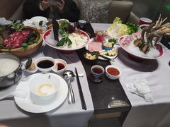 -红鼎豆捞·非遗鲍皇汤火锅(宝丰路店)