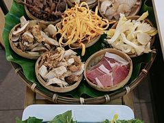 -菌海森林·非遗野生菌火锅(西山区滇池路摩根道店)
