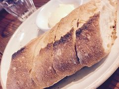 -ROAST coffee & eatery