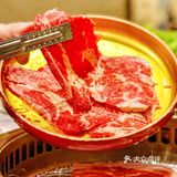 人均不过百，实现和牛烧肉自由，还有帅气小哥帮