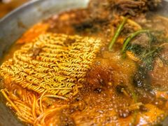 -喇喇排骨火锅·传统韩式脊骨汤(望京西园总店)