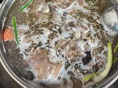 -老石黑山羊毛驴肉火锅(金凯广场店)