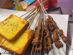 -路边边地标烧烤·川菜·小龙虾·音乐酒馆(良乡长虹店)