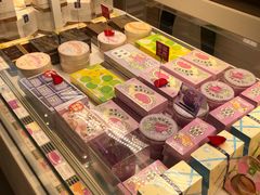 零售区-好利来(大兴龙湖店)
