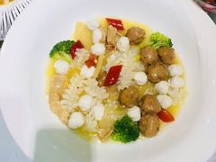 -鼎记酒楼(雁南一路店)