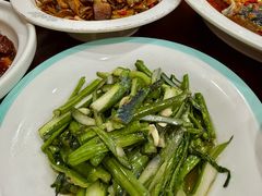 -湖南人家湘菜馆(镇江路店)