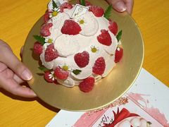 -花花卷卷·鲜食蛋糕(静安久光百货店)