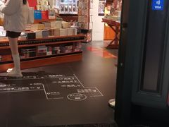 -西西弗书店&矢量咖啡(静安大悦城店)