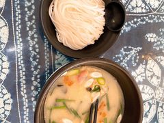 -桥香园过桥米线(国贸店)