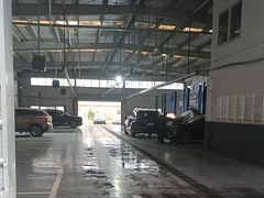 -畅通航行汽车钣金喷漆 无痕修复·局部喷漆