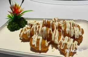 Dragon Rising Shrimp Balls