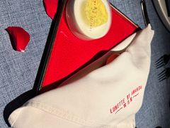 -弦月窗LUNETTE BY AMANDA(复兴路店)