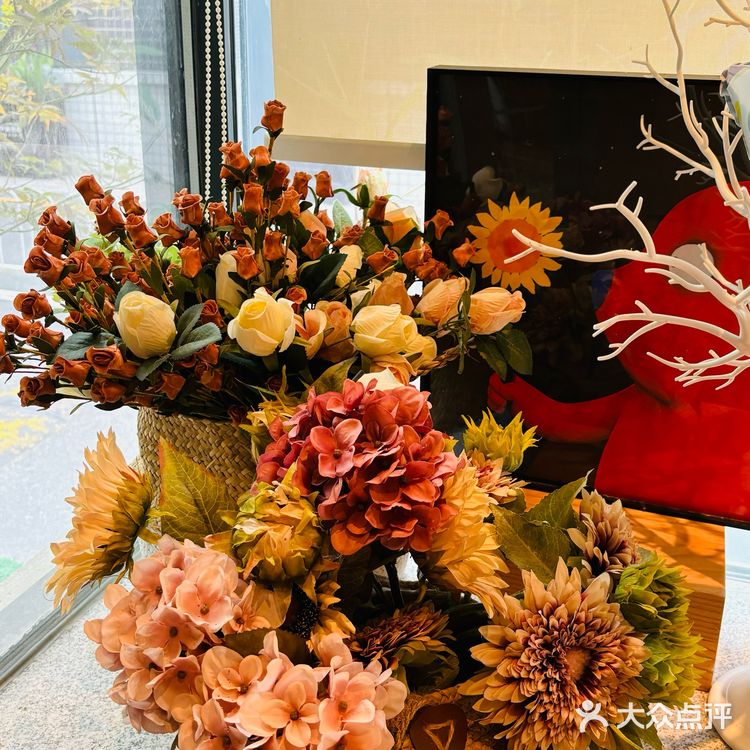 一块蛋糕的时间，足够让心情放晴了