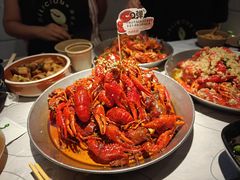 -巴厘龙虾·榜首油焖大虾(音乐学院·沿江酒馆店)