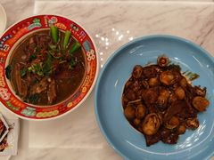 蚝油鲜菇牛肉-新世界餐厅(万达店)