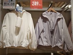 -优衣库(广州天河领展广场店)