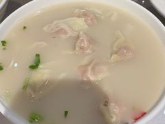 鱼汤馄饨-留芳·文旅古月楼(老街店)