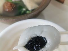 -老西白点心店