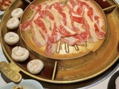 -猪啊牛呀羊啊铜盘烤肉(正大广场店)